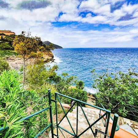 Appartamento Capo D Arco Il Pino ริโอมารินา ภายนอก รูปภาพ