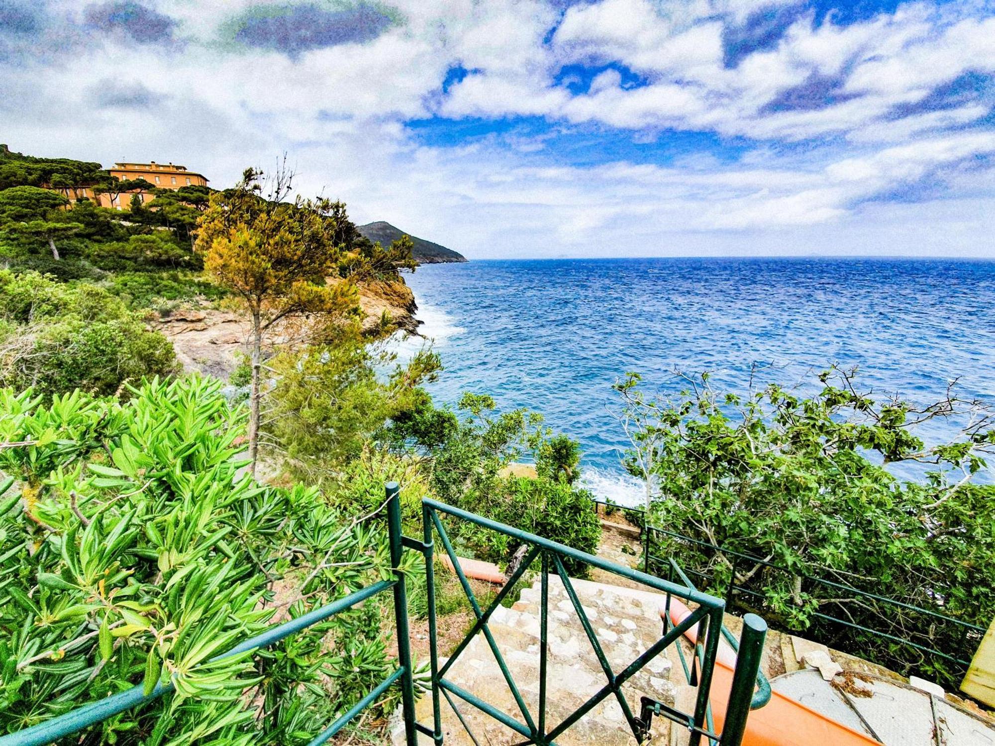 Appartamento Capo D Arco Il Pino ริโอมารินา ภายนอก รูปภาพ